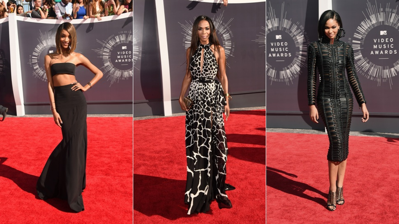 Illustration for article titled Glitter, Cleavage and Outlandish Outfits on the VMAs Red Carpet